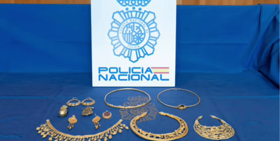 скифское золото, золотые украшения, артефакты