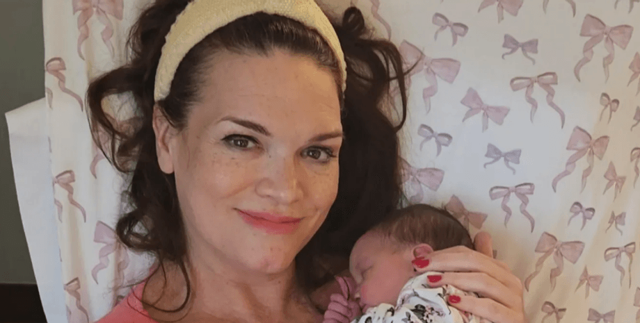 Лора Орріко народила від померлого чоловіка