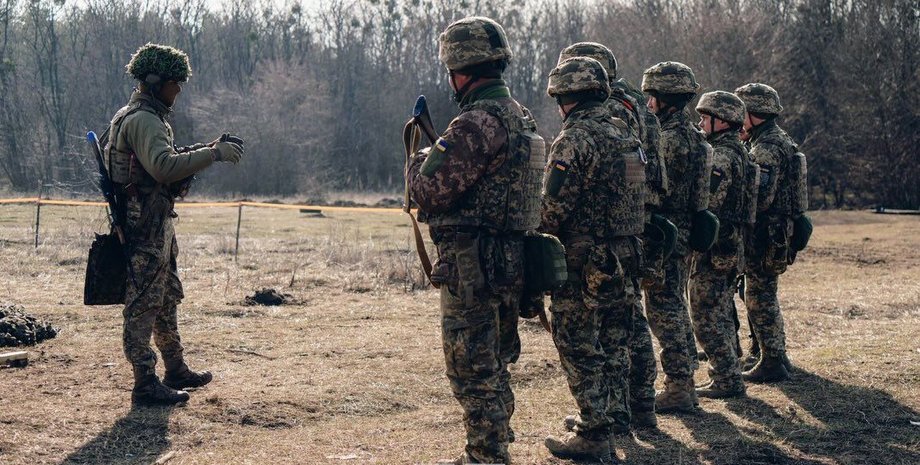 БЗВП Що відомо про смерті військових на навчанні