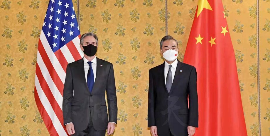 Энтони Блинкен, Ван И