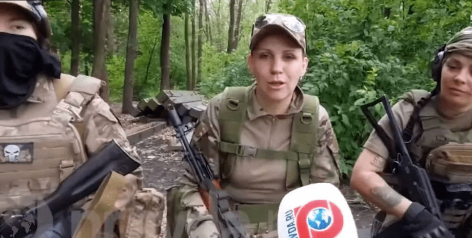 Карина Камбарова, Юлия Шеремет и Наталья Никонорова из подразделения "Борз" Карина Камбарова, Юлия Шеремет и Наталья Никонорова из подразделения "Борз"