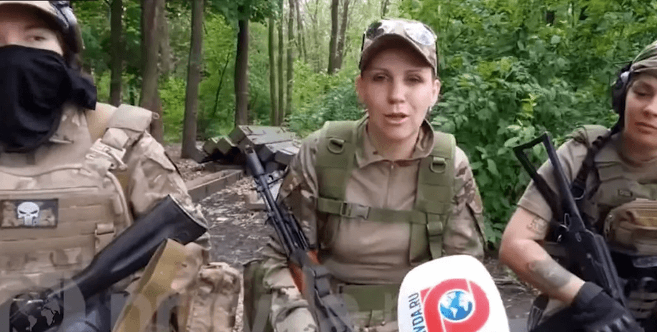 Карина Камбарова, Юлия Шеремет и Наталья Никонорова из подразделения "Борз"