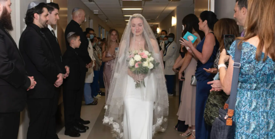 Весілля у лікарні, Елізабет Лінде з Лонг-Айленду, сюрприз для батька, шлюб, урочиста церемонія одруження, курйози, США