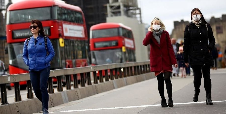 Мэтт Хэнкок, Великобритания, ЮАР, Мутация коронавируса, Штамм