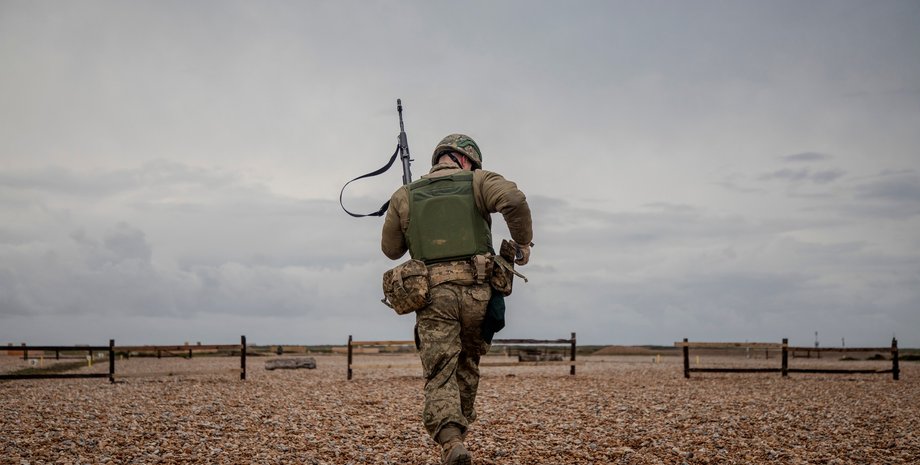 СЗЧ и СЗП не из-за страха — почему военные покидают части и позиции Дмитрий Кухарчук заявил, что массовое СЗЧ в ВСУ свидетельствует о глубоких системных проблемах