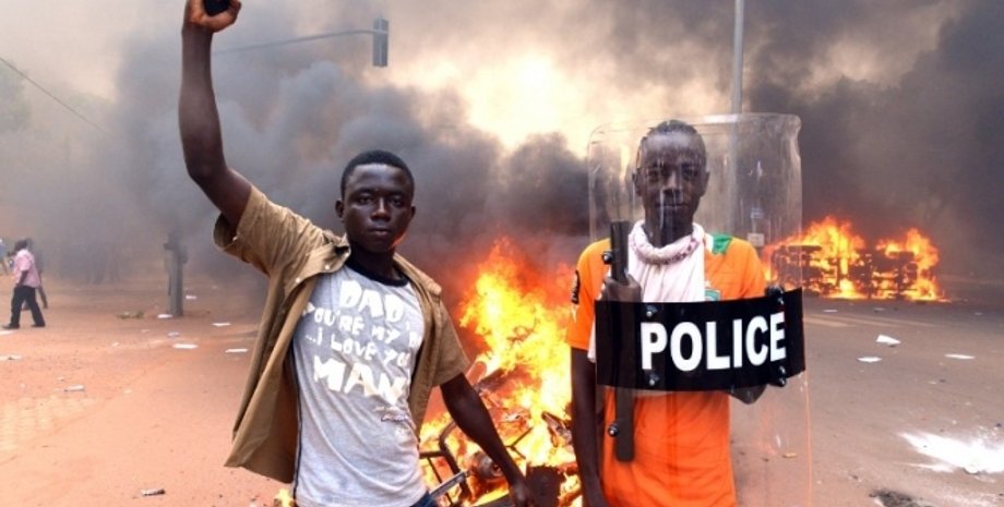 Народное восстание в Буркина-Фасо / Фото: AFP