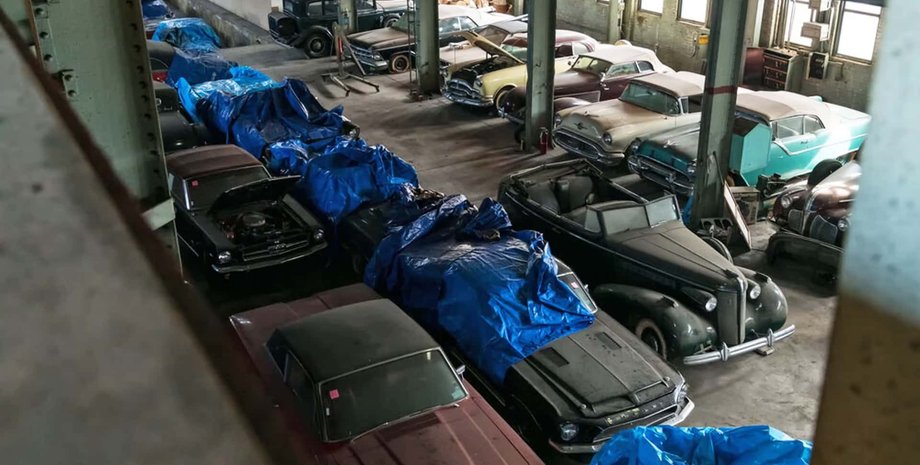 коллекция ретро авто, коллекция авто, заброшенные автомобили,Ford Mustang, Chevrolet Camaro