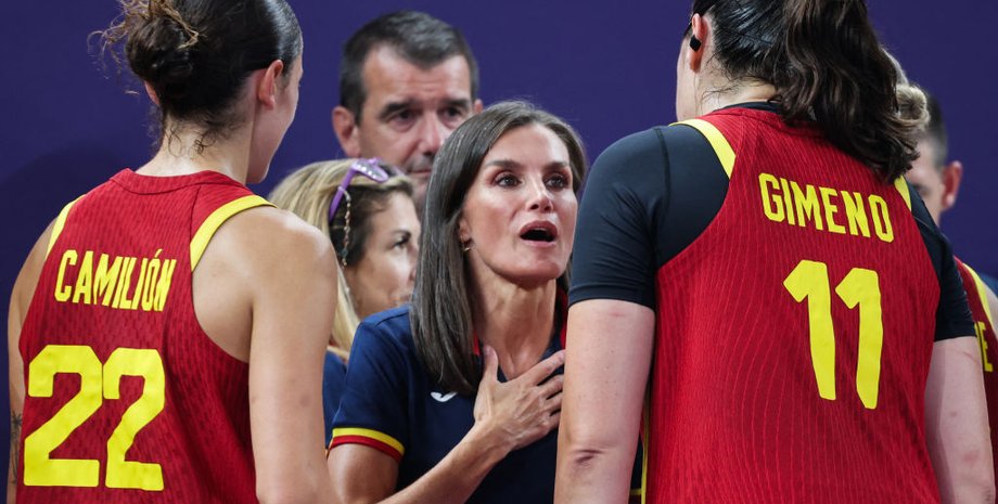 королева Летиция, баскетболистки