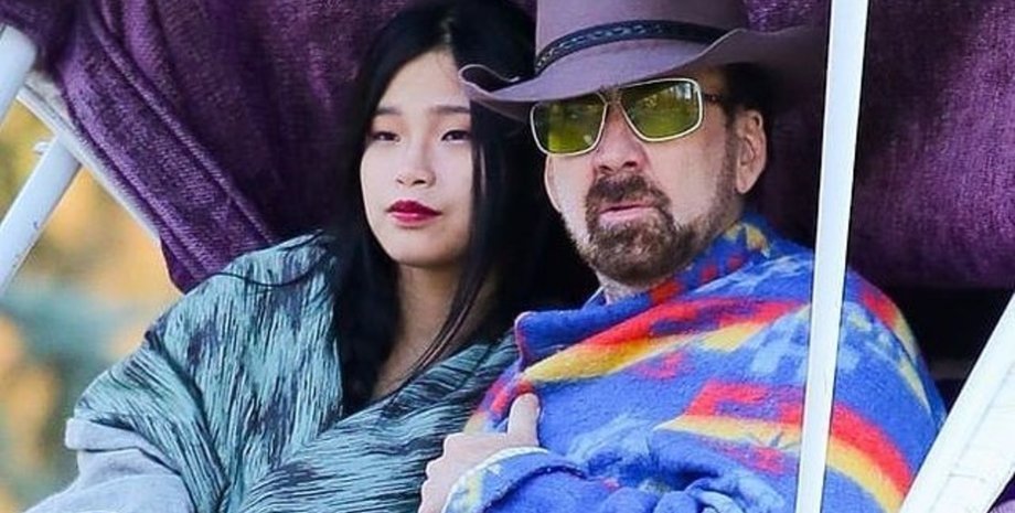 Кейдж с женой