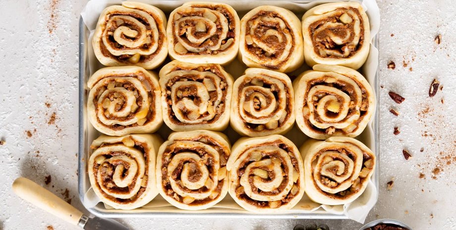 синабони, синабони, здобні булочки, рецепт синабонів, рецепт булочок з корицею, сезонний рецепт, кулінарний рецепт