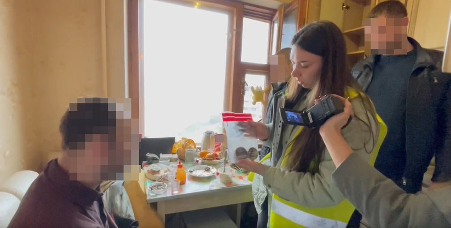 Запуск салютів Україна, заборона на запуск салютів