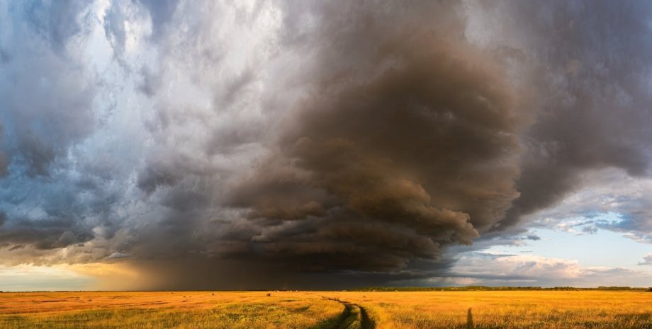 Хмарна погода погода, хмари, укренерго, графіки, світло