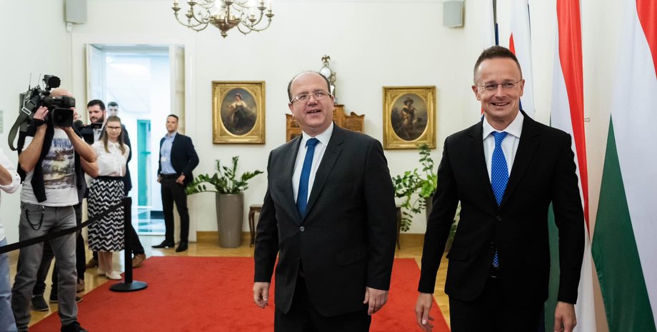 Угорщина, Словаччина, Мирослав Влаховський, Петер Сіярто, війна РФ проти України, боротьба з РФ