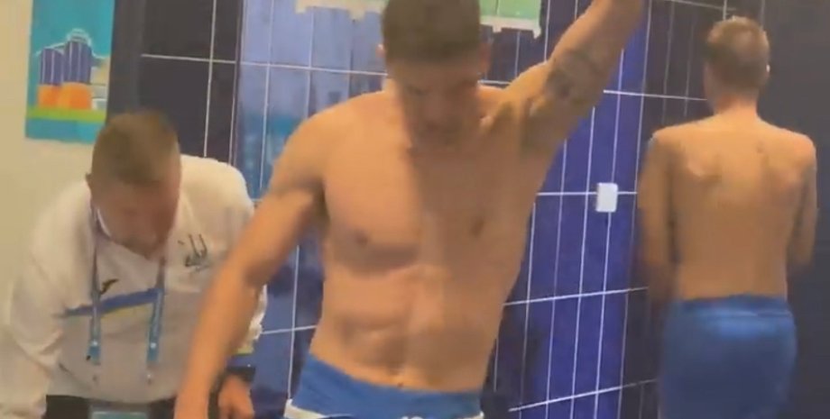 Футбол, сборная Украины, раздевалка