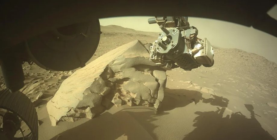 камінь на Марсі