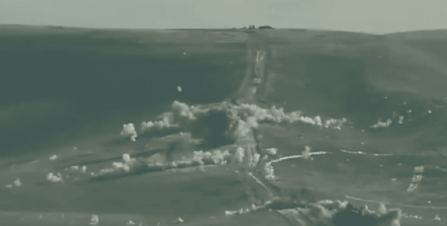 касетні боєприпаст, війна, Україна