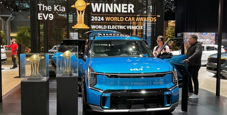 Kia EV9 2024, Kia EV9, авто года, лучшие авто года, лучшие авто года, лучшие авто 2024 года