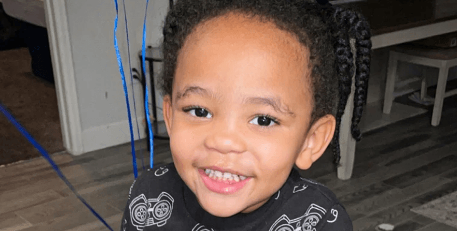 Cердце мальчика остановилось на 19 часов, инфекция, думали что простуда, инфекция кожи, остановка сердца, маленький мальчик