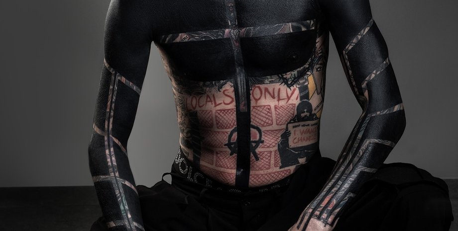 Machine Gun Kelly, татуировка