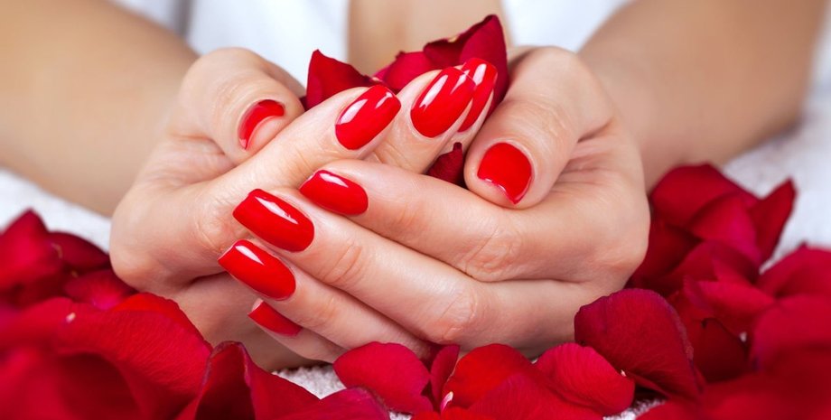 маникюр, ногти, красный лак