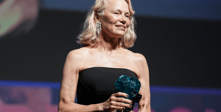 Памела Андерсон без макияжа