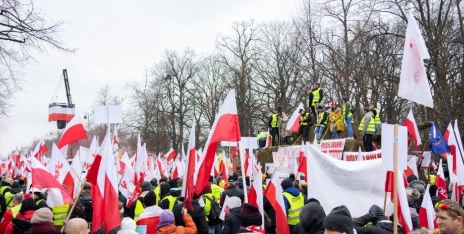 фермеры, Польша, Варшава, забастовка, протест, флаг Польши