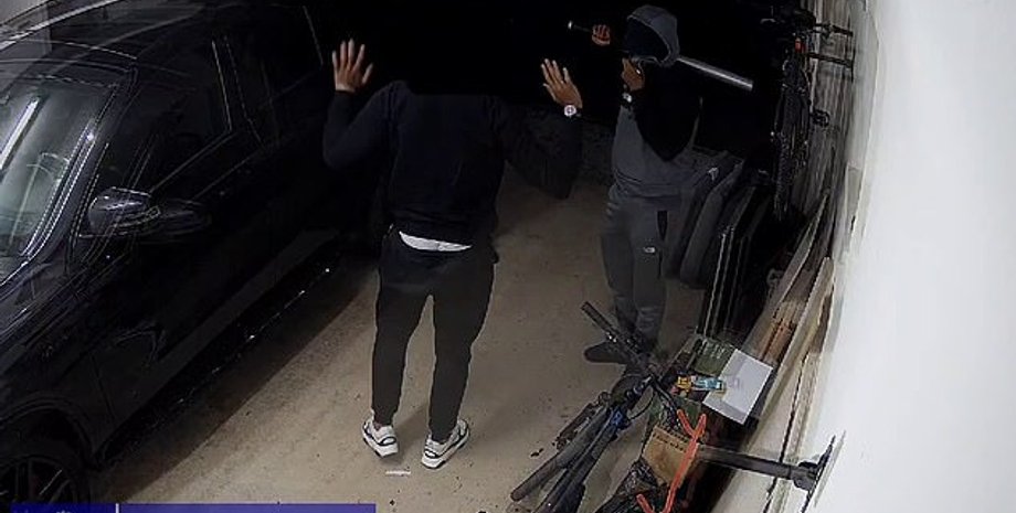 арсенал , ограбление