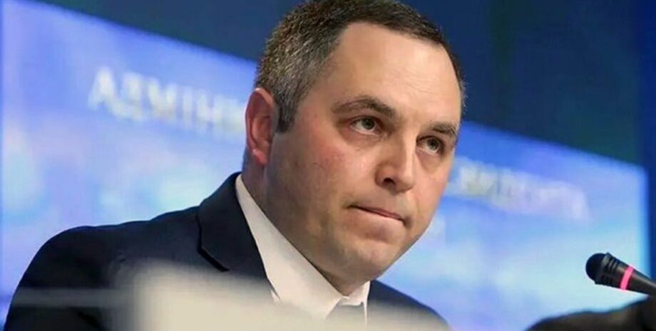 Андрей Портнов портрет