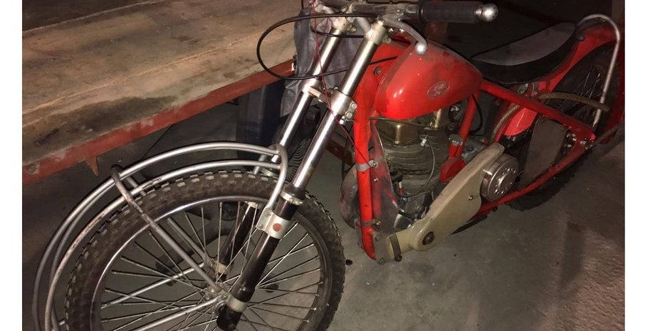 мотоцикл Jawa