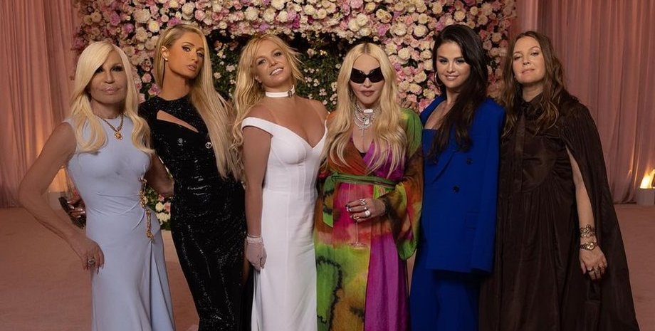 Брітні Спірс, весілля, донателла версаче, періс хілтон, селен гомес, дрю берімор