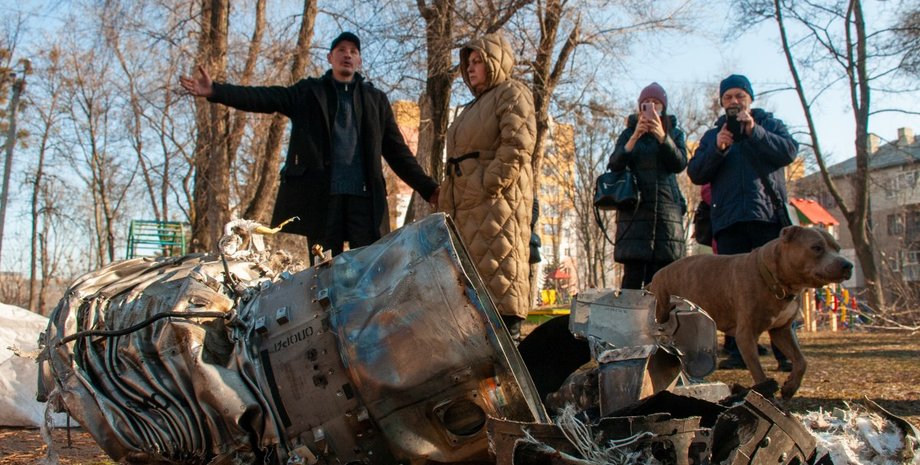 Київ, війна, війна, снаряд РФ у Києві