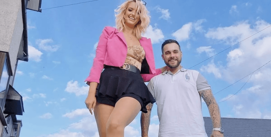 Висока жінка не могла знайти хлопця, проблеми високих дівчат, великий зріст, розмір одягу, низький хлопець, сайт знайомств