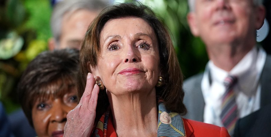 Нэнси Пелоси