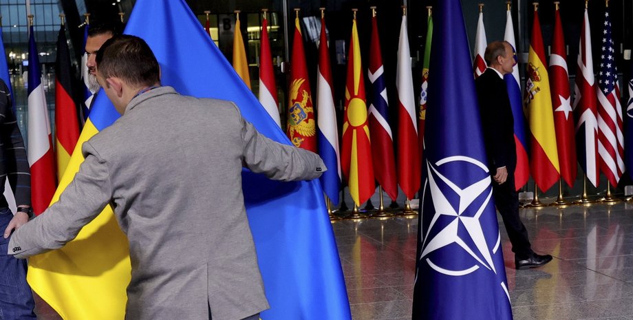 украина в нато, украина нато, флаг нато, вступление в нато