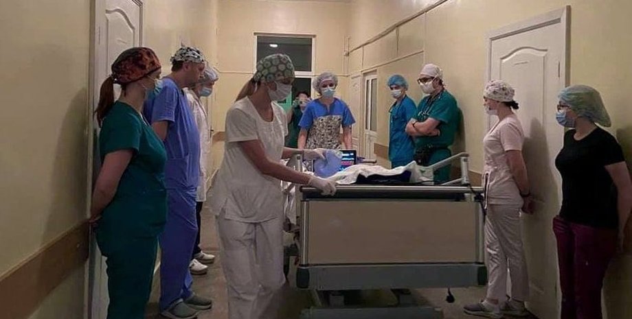 Львов, больница, хирурги, операция, трансплантация, донор,