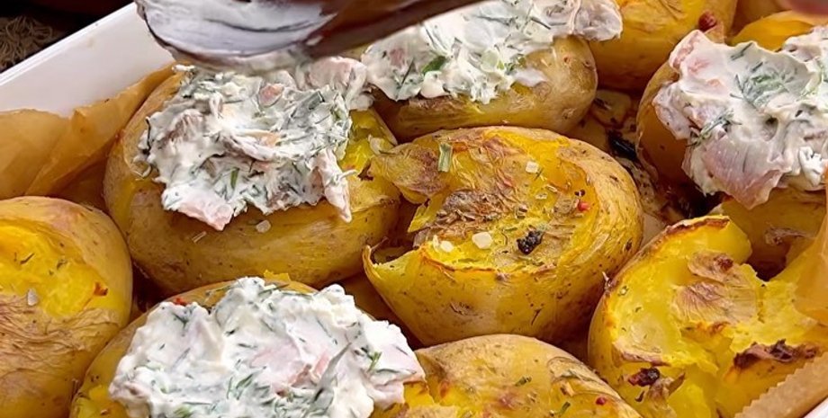 картошка в духовке, запеченная картошка, карртошка с творожной начинкой