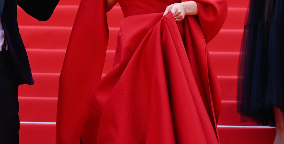 Дженніфер Лоуренс, Дженніфер Лоуренс син, Дженніфер Лоуренс чоловік, кук мароні, прогулянка мангетенном