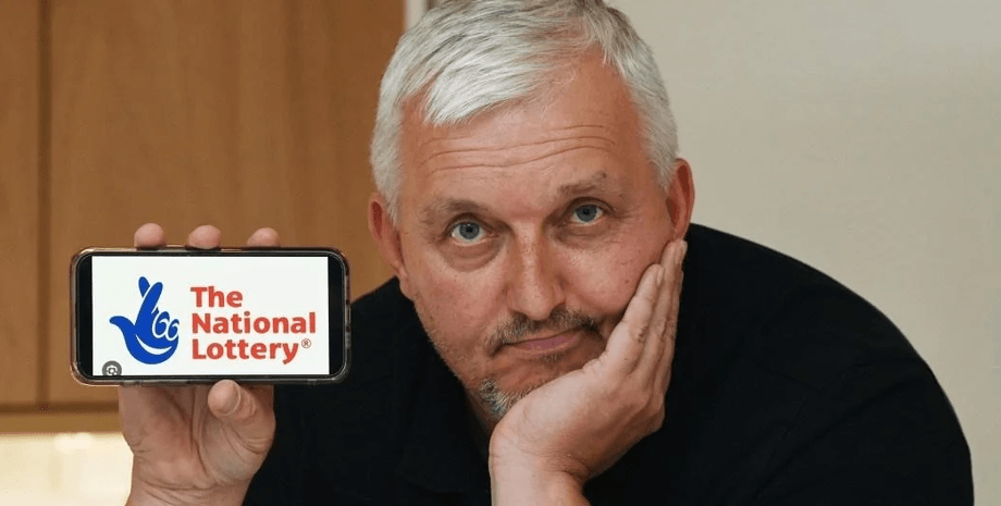 Мужчина думал, что победил в лотерею, позорная ошибка, победитель лотерее, денежный приз, потерял 11 млн фунтов, упустил шанс