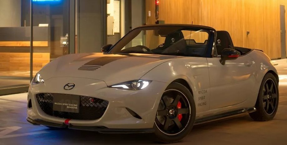 Mazda MX-5 Spirit Racing