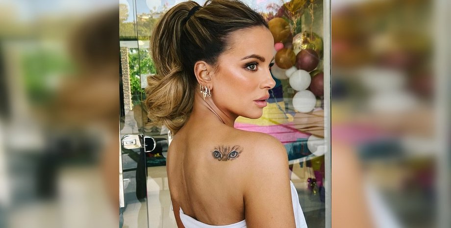 Кейт Бекинсейл, Кейт Бекинсейл татуировка, кот клайв, татуировка кота