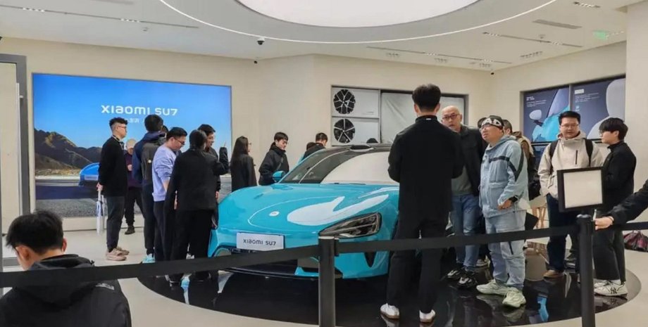 Xiaomi SU7, новый Xiaomi SU7, первый автомобиль Xiaomi, электромобиль Xiaomi, электромобиль Xiaomi