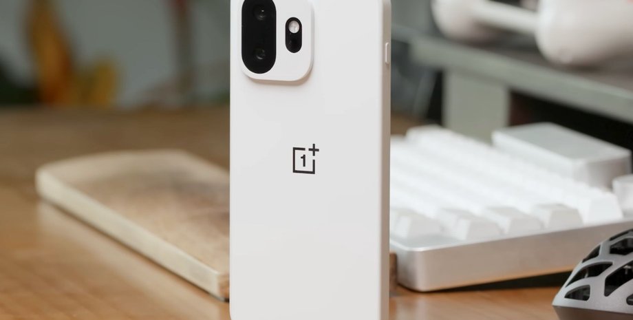 OnePlus 15T смартфон огляд