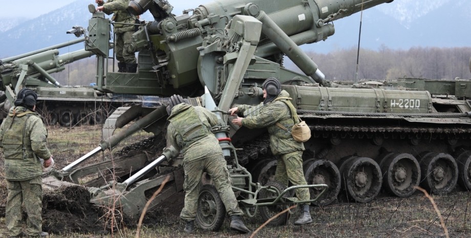 Das russische Militär möchte die Regionen Donezk und Lugansk erfassen, nämlich d...