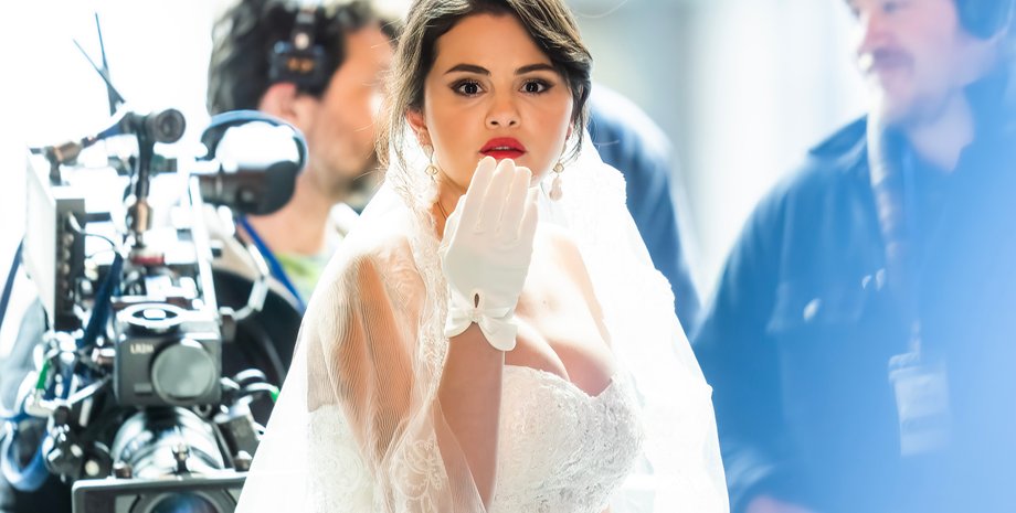 Селена Гомес, убийства в одном здании, съемки сериала