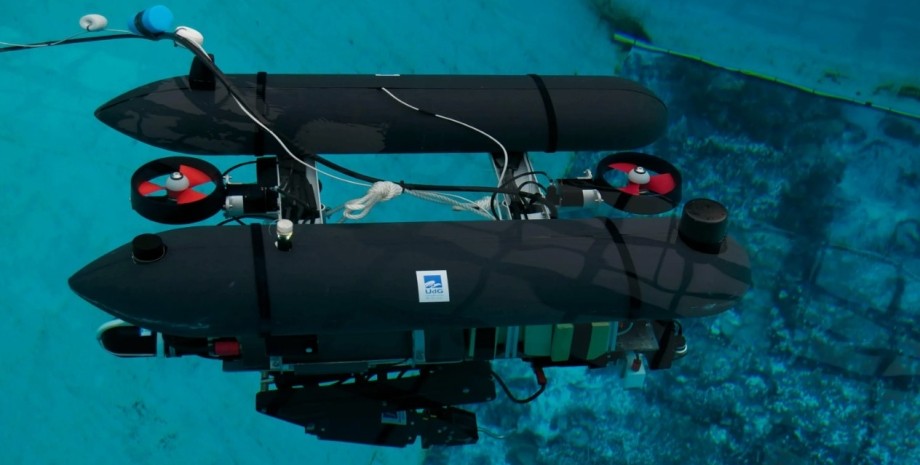 Підводний робот проєкту Trident FP7