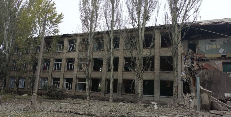 Podle Pavel Kirilenko, vedoucího regionální vojenské správy, byly ve škole vybav...