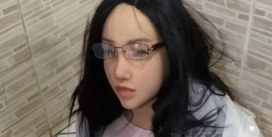 Преступник, побег из тюрьмы, притворился женщиной, парик, силиконовая маска, дерзкий побег, миссис Даутфайр, лидер банды,