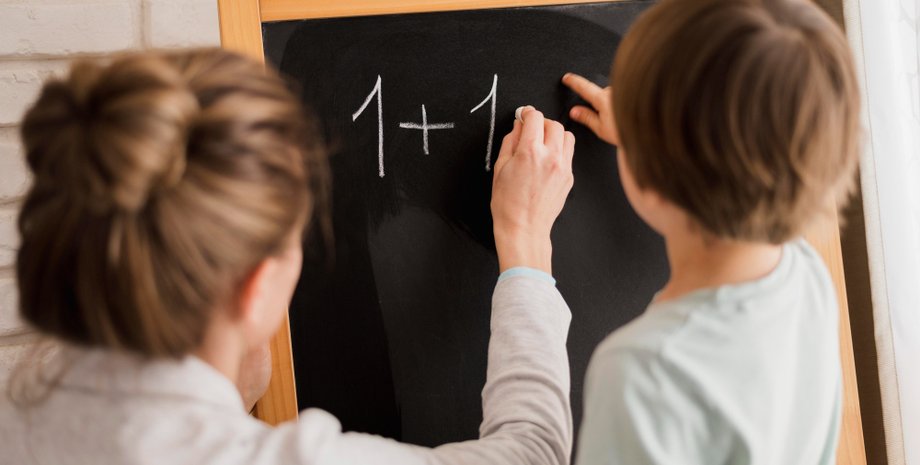 задача, математика, головоломка "Складніше, ніж виглядає": як проста задача з математики повністю заплутала мережу (фото)