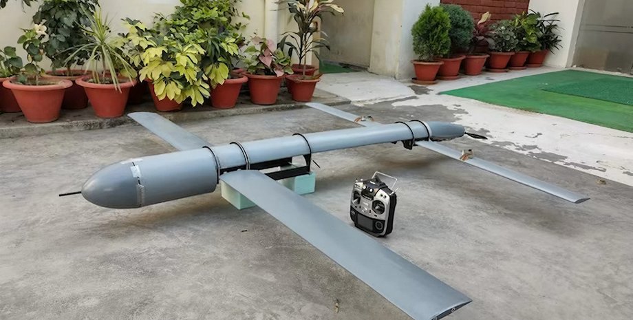 дрон-камікадзе, Індія