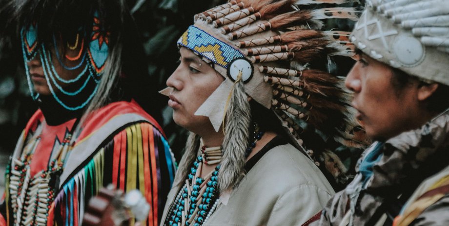 корінні народи Перші американці походять з Японії